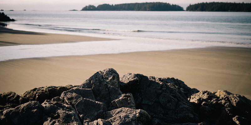 构建未来数据引擎：基于Apache Spark/Flink的流批一体架构设计与数字化解决方案