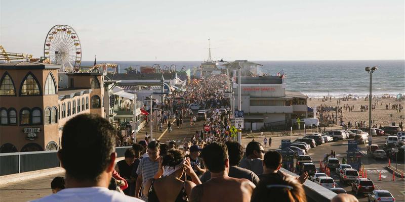 现代前端架构演进：从单体到微前端的系统集成与软件开发新范式