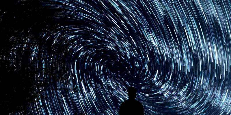 软件开发演进之路：从代码编写到战略赋能的技术服务与咨询